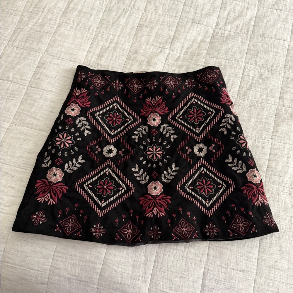 Andree Black and Pink Embroidered Mini Skirt